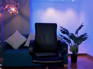 Catalinaa-Santana's Live Sex Cam Show