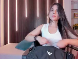 Catalinaa-Santana's Live Sex Cam Show