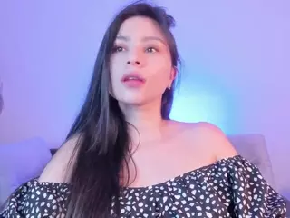 Catalinaa-Santana's Live Sex Cam Show