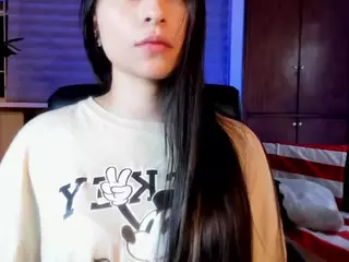 Catalinaa-Santana's Live Sex Cam Show