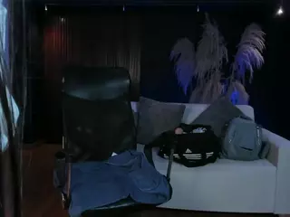 Catalinaa-Santana's Live Sex Cam Show