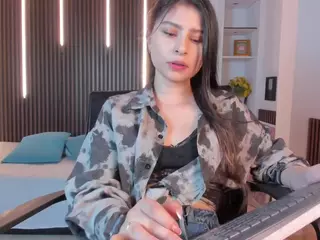 Catalinaa-Santana's Live Sex Cam Show