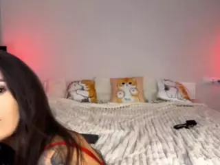 KiraBlackEyes's Live Sex Cam Show