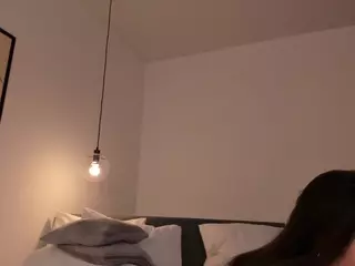 KiraBlackEyes's Live Sex Cam Show