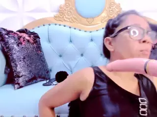lilith-bdsm's Live Sex Cam Show