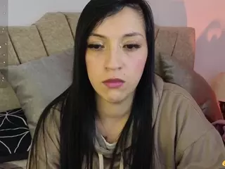 Maju-Evans's Live Sex Cam Show