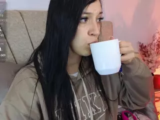 Maju-Evans's Live Sex Cam Show