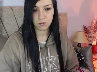 Maju-Evans's Live Sex Cam Show
