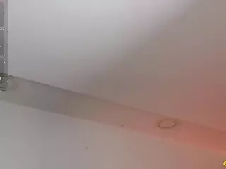 Maju-Evans's Live Sex Cam Show