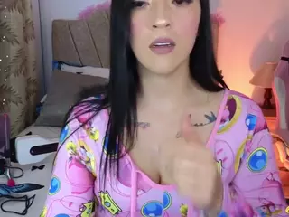 Maju-Evans's Live Sex Cam Show