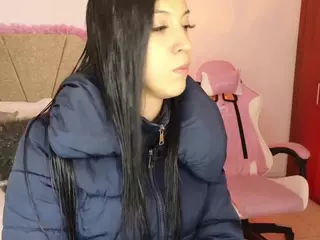 Maju-Evans's Live Sex Cam Show