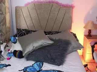 Maju-Evans's Live Sex Cam Show