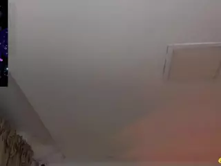 Maju-Evans's Live Sex Cam Show