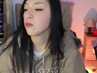 Maju-Evans's Live Sex Cam Show