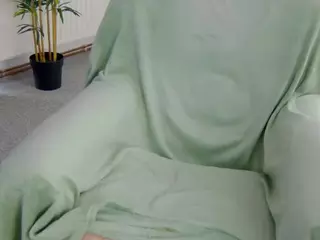 Perfect-Moans's Live Sex Cam Show