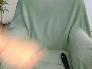 Perfect-Moans's Live Sex Cam Show