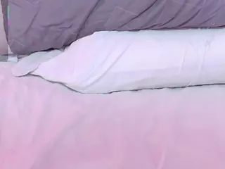 playfulcurvyy's Live Sex Cam Show
