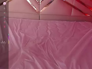 playfulcurvyy's Live Sex Cam Show