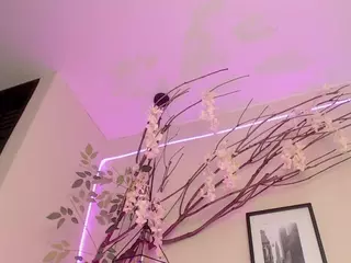 Samantha smiithh's Live Sex Cam Show