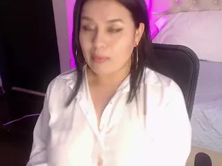 Samantha smiithh's Live Sex Cam Show