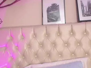 Samantha smiithh's Live Sex Cam Show