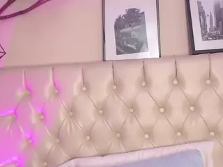 Samantha smiithh's Live Sex Cam Show