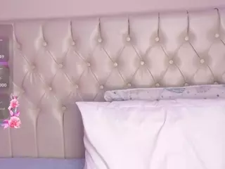 Samantha smiithh's Live Sex Cam Show