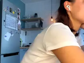 AinsleyBarritt's Live Sex Cam Show