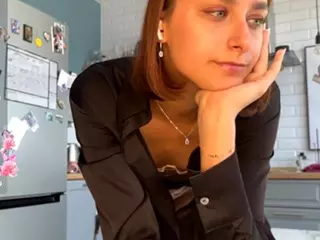 AinsleyBarritt's Live Sex Cam Show