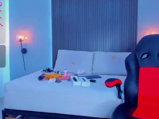 Stephany-Summer's Live Sex Cam Show