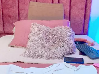 ThaliaHarlow's Live Sex Cam Show