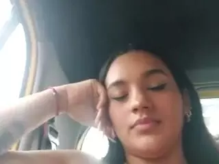xvarelylegalx's Live Sex Cam Show
