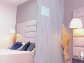 Carolina fox's Live Sex Cam Show