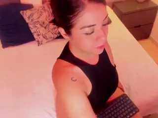 Carolina fox's Live Sex Cam Show