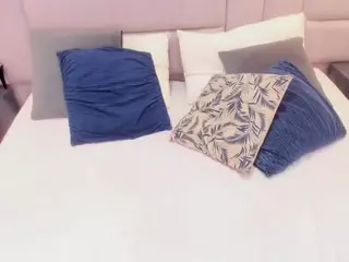 Carolina fox's Live Sex Cam Show