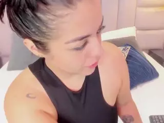 Carolina fox's Live Sex Cam Show