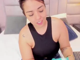 Carolina fox's Live Sex Cam Show