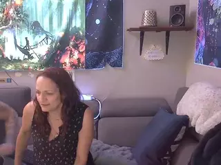 cloudycuddler's Live Sex Cam Show