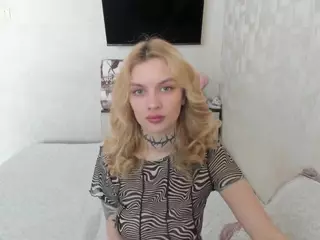 AlisTris's Live Sex Cam Show
