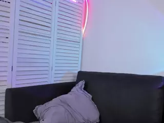 Anna-Bones's Live Sex Cam Show