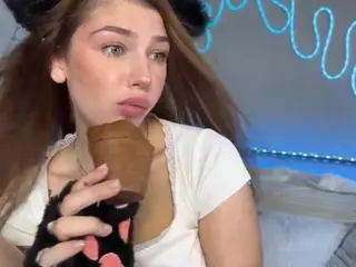AnnaSixT's Live Sex Cam Show
