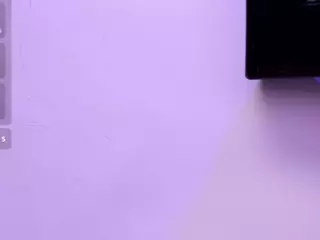 ReginaMills's Live Sex Cam Show