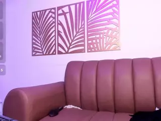 ReginaMills's Live Sex Cam Show