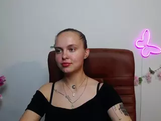 KhaleesiMoon's Live Sex Cam Show