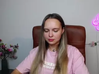 KhaleesiMoon's Live Sex Cam Show