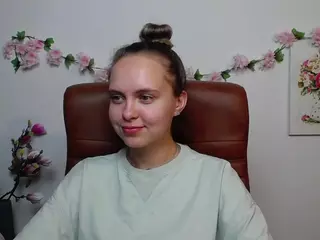 KhaleesiMoon's Live Sex Cam Show