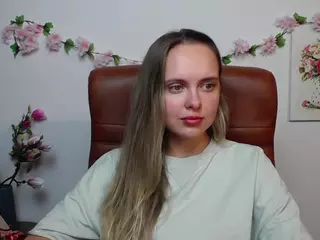 KhaleesiMoon's Live Sex Cam Show