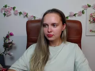KhaleesiMoon's Live Sex Cam Show