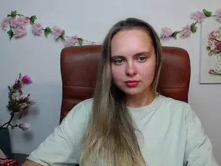 KhaleesiMoon's Live Sex Cam Show