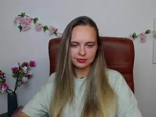 KhaleesiMoon's Live Sex Cam Show
